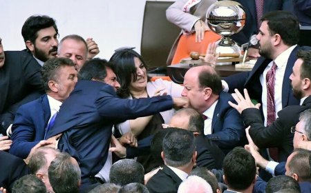 Lawmakers in Turkey Engage in Violent Clash During Debate on Jailed Colleague