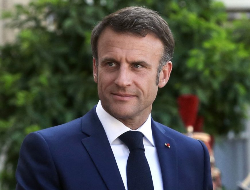 “Navigating Political Uncertainty: Emmanuel Macron's Search for a New Prime Minister Amidst a Fragmented French Parliament”