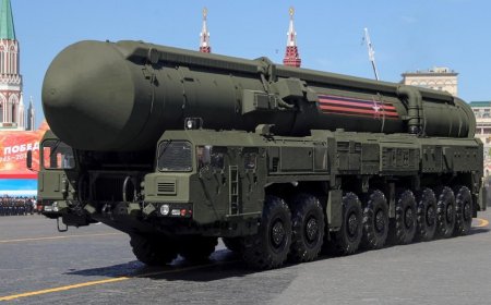 "Russia's Oreshnik Missile: A New Era in Military Power"