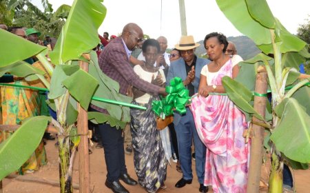 Gatsibo: Uwarokotse Jenoside yakorewe abatutsi arishimira ko yubakiwe inzu