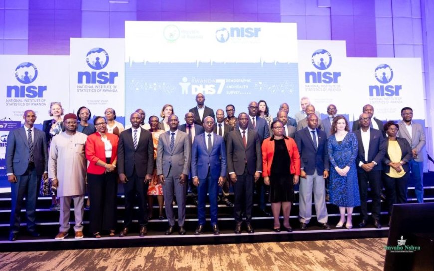 Imibare y’abana bagwingira yageze kuri 27% ivuye kuri 33%