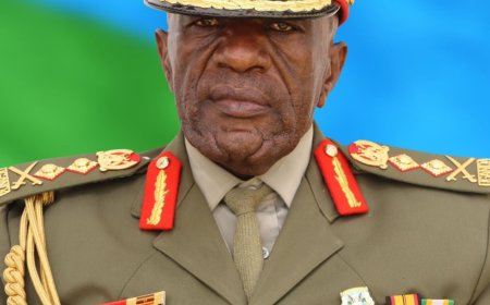 Uganda: Maj. Gen Deus Sande yapfuye ajya gushyingura mugenzi we