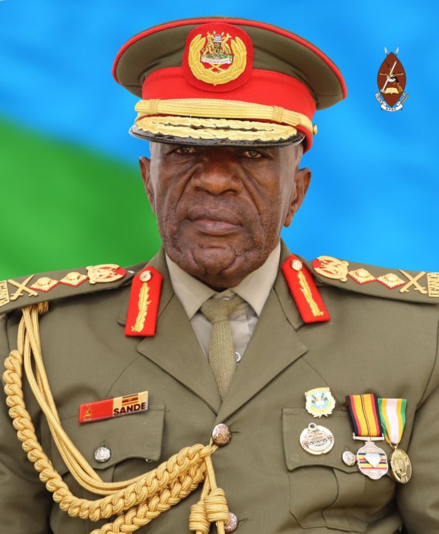 Uganda: Maj. Gen Deus Sande yapfuye ajya gushyingura mugenzi we