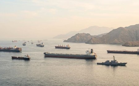 Iran yongeye gufunga umuhora wa Hormuz, ishinja Amerika kudakurikiza amasezerano